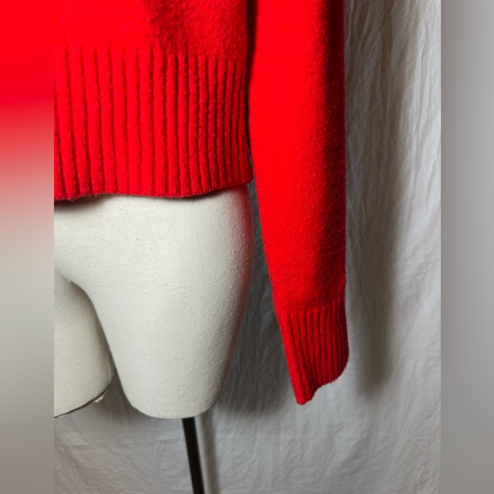 Universal Thread Vibrant Red Crew Neck Sweater - Picture 5 of 8